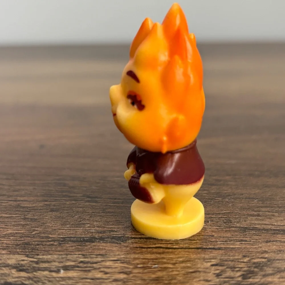 DISNEY Pixar CINDER LUMEN PVC Toy ELEMENTAL Movie Figure FIGURINE Cake Topper